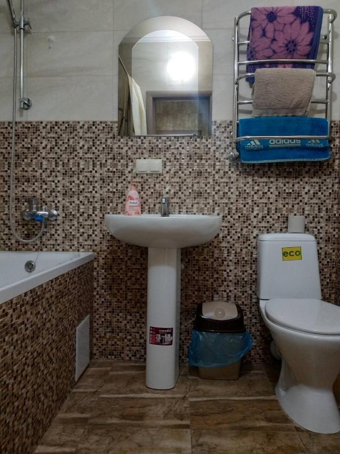 Апартаменти В Новому Будинку В Самому Центрi Khmelʼnytsʼkyy 외부 사진